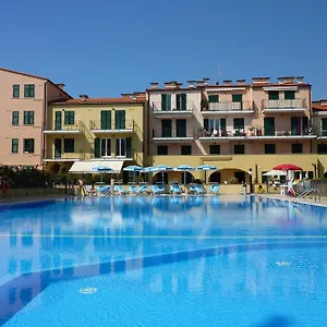  Appartamento Vista Mare Con Piscina Cala Di Sole Italia